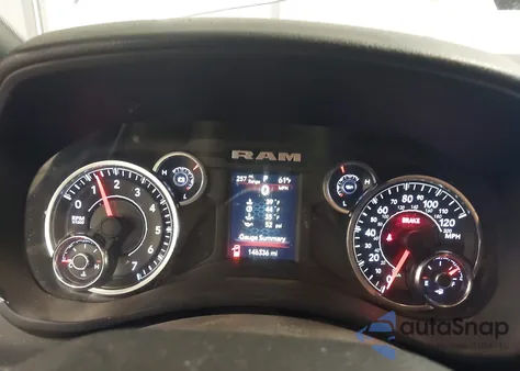 2021 Ram 2500 Tradesman 4X4 6'4 Box z USA, uszkodzony, nr VIN 3C6UR5CJ3MG610492